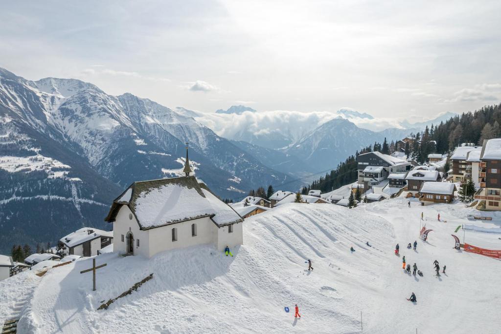 Alpengarten 4 photo 1