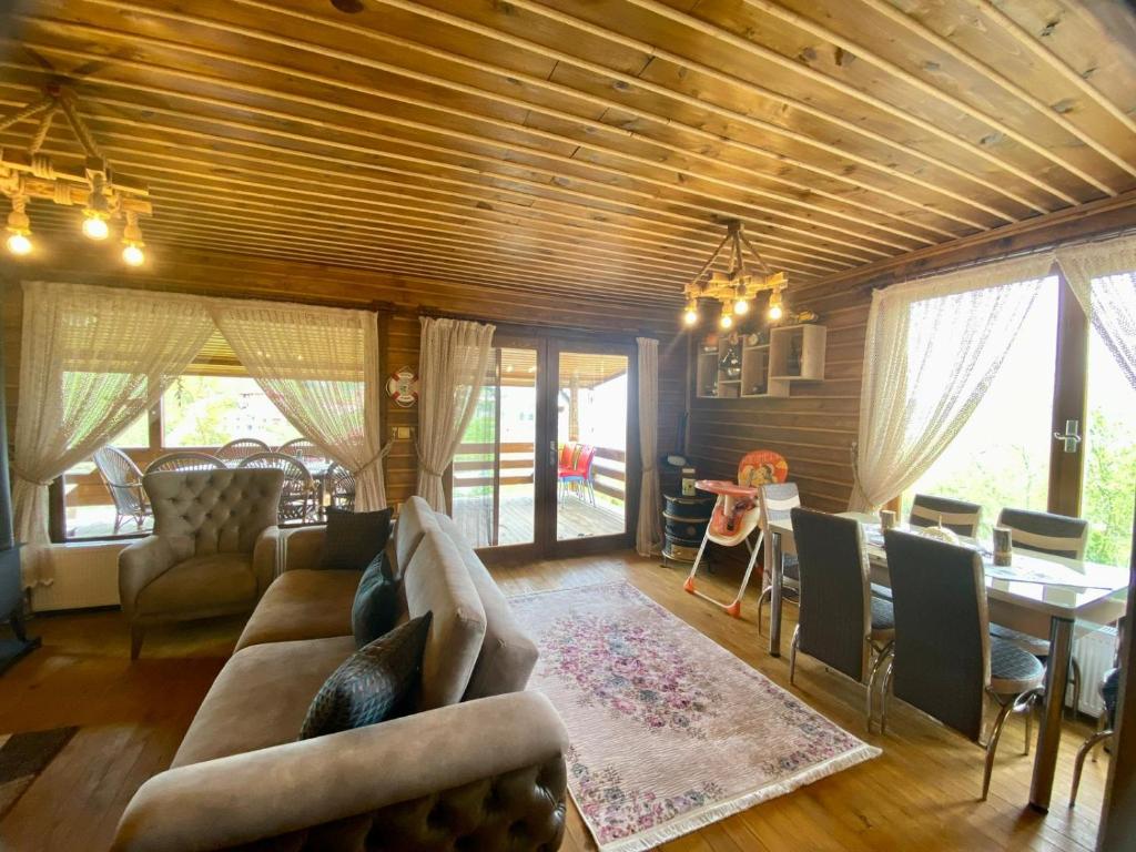 Ozgur Villa Home photo 3