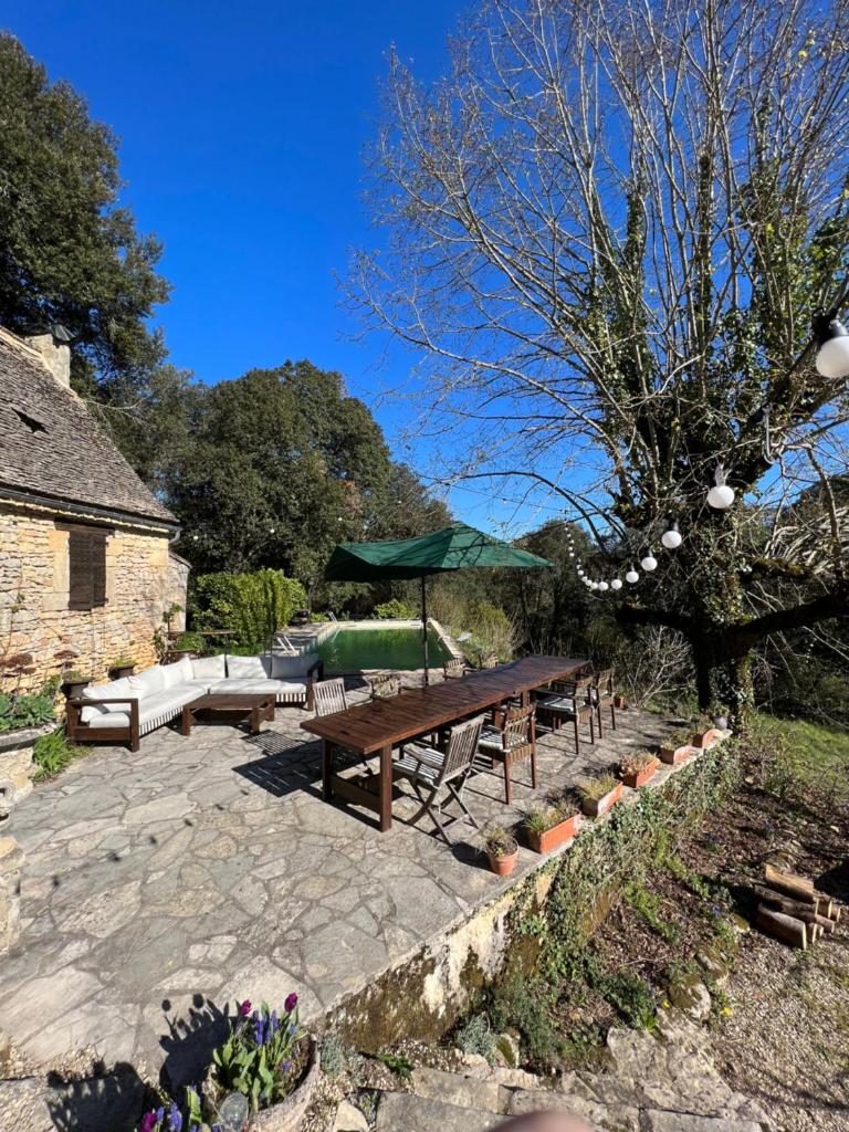 Secluded Woodland Villa with Pool photo 1