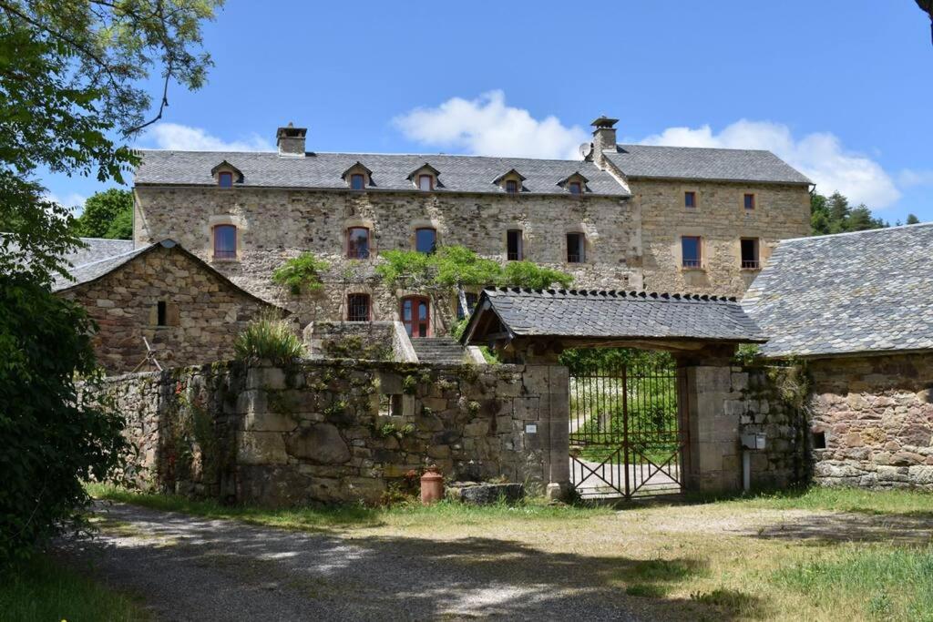Les Distinguées -Aux Bories de Prévinquières photo 2