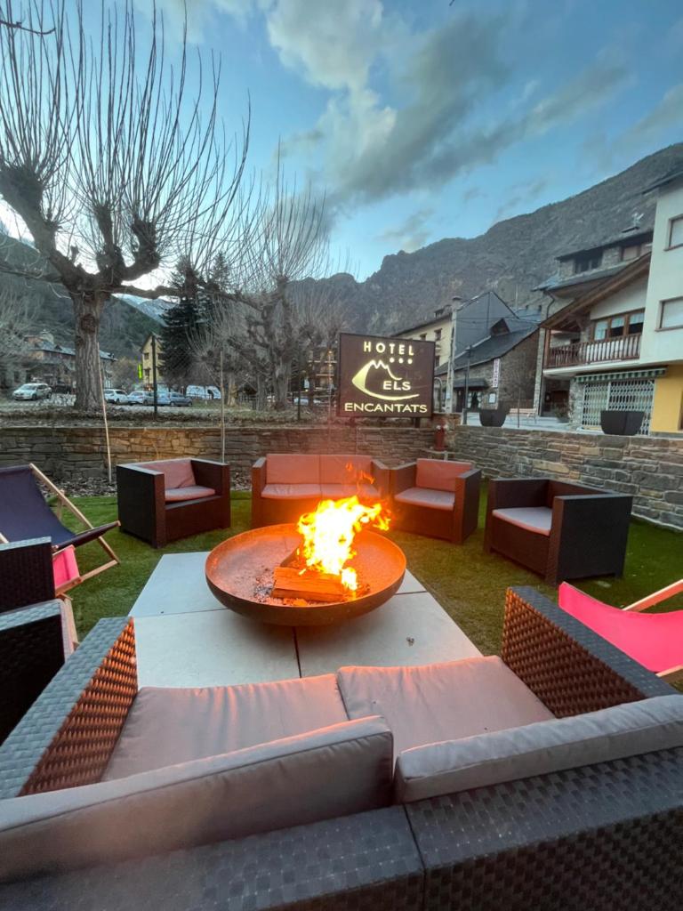 Hotel Els Encantats photo 2