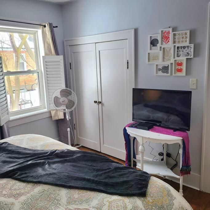 The Sailing Gypsy-WINTER RENTAL NOW AVAILABLE! photo 4