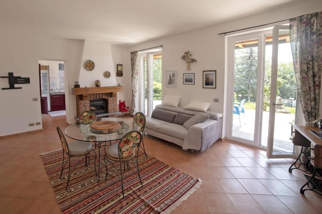 Casa Vacanze AL CAPRIANO appartamento Mora photo 3
