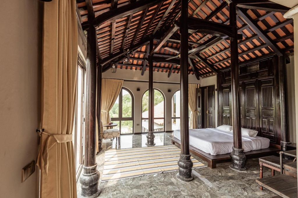 Lan'd villa - Venue Travel