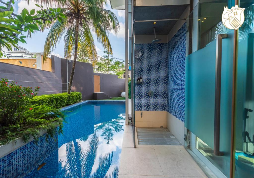 30P Luxury Villa V Private Pool BBQ Garden KTV by Verano