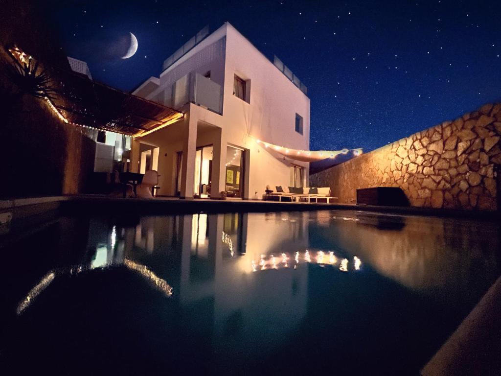 Escape to paradise luxury Poolvilla with ocieanview near Amadores photo 3