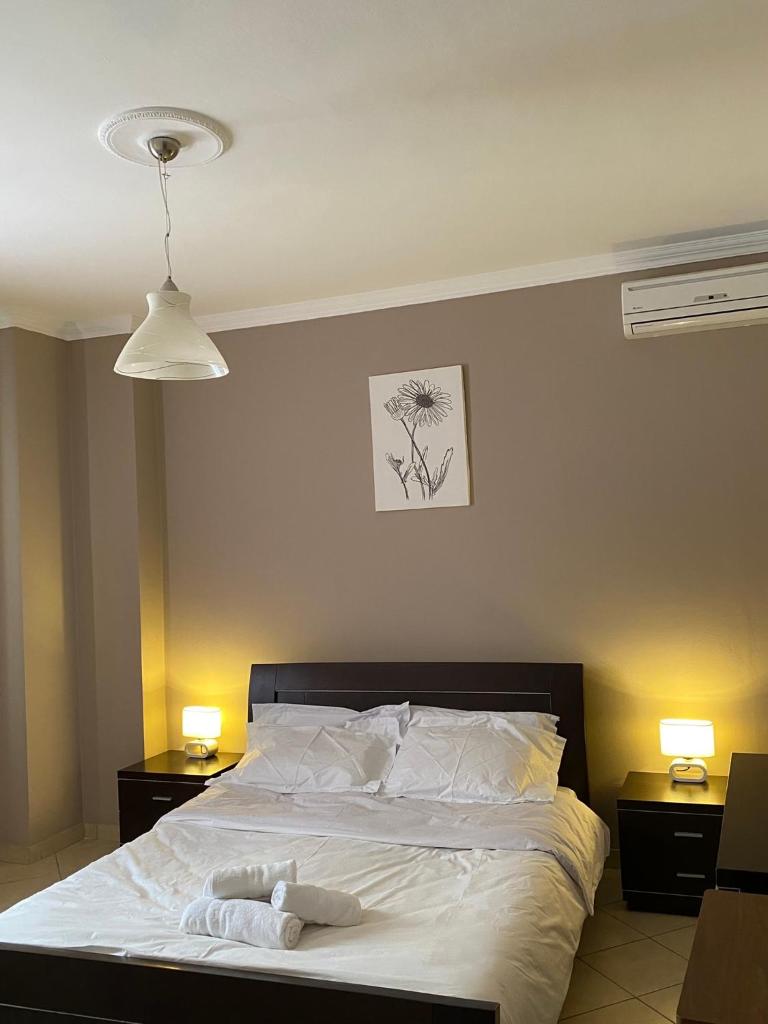Cloud8 Apt with Castle View, 7km from the Beach photo 1