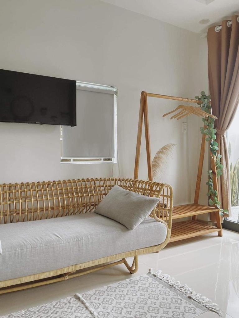 À Ơi Home - Venue Travel