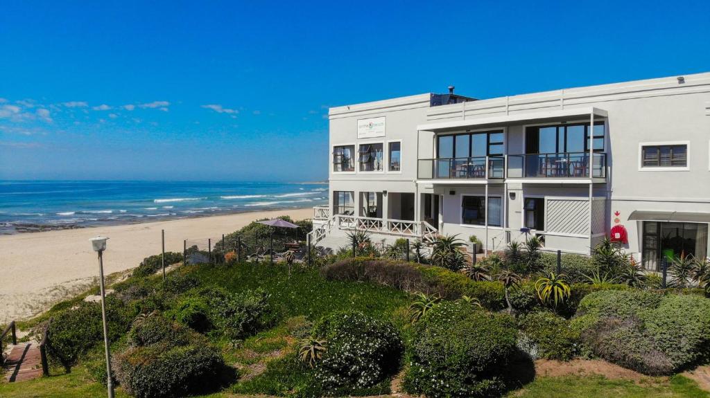On the Beach Guesthouse Jeffreys Bay