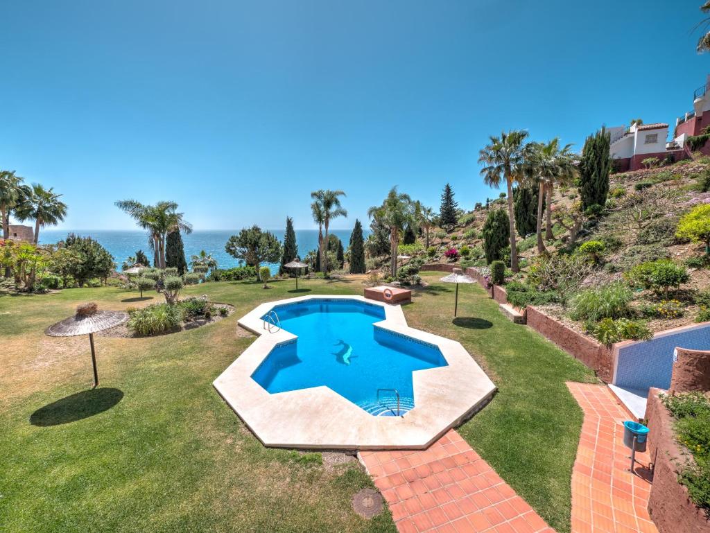 Amazing villa with magical view and pool in Nerja photo 1