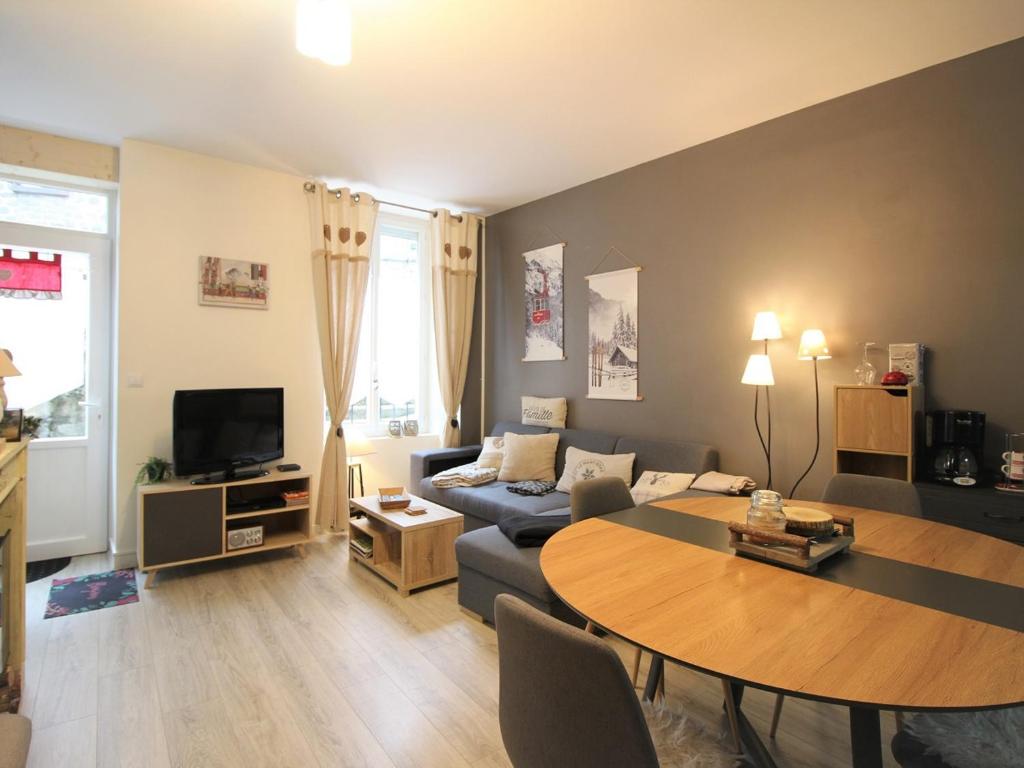 Appartement Mont-Dore, 3 pièces, 6 personnes - FR-1-608-47