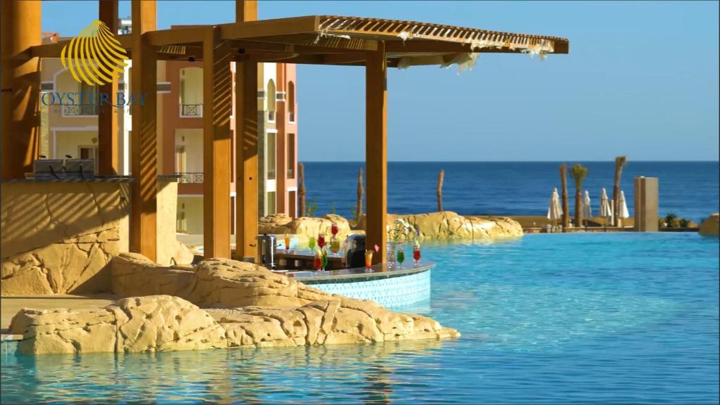 Oyster Bay Resort, One Bedroom Beach Front Apartment, Marsa Alam photo 2