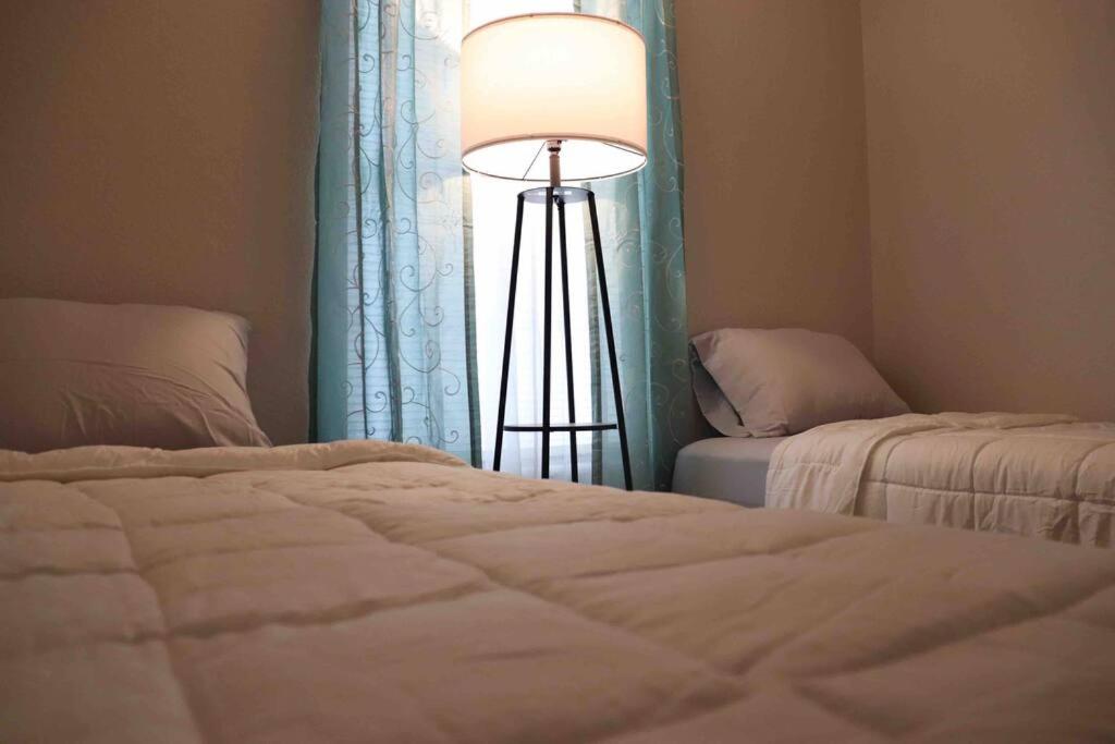 Cozy 2-Bedroom Rental Unit photo 2
