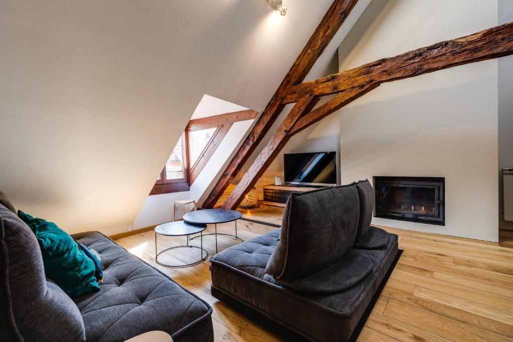 Le SeptQatre - Grand triplex au cœur de la Vieille Ville photo 3