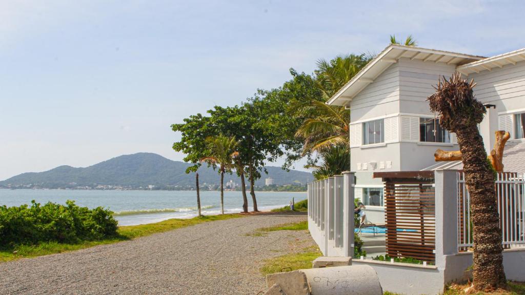 Casa frente mar - Penha/SC photo 1