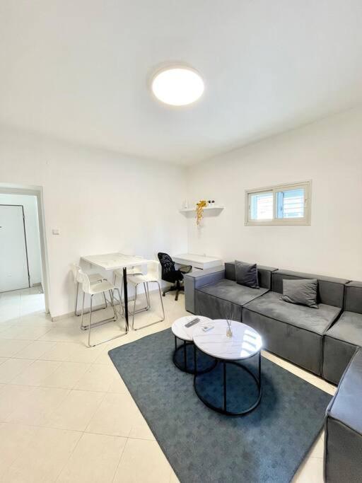 Rambam BEACH apartment photo 1