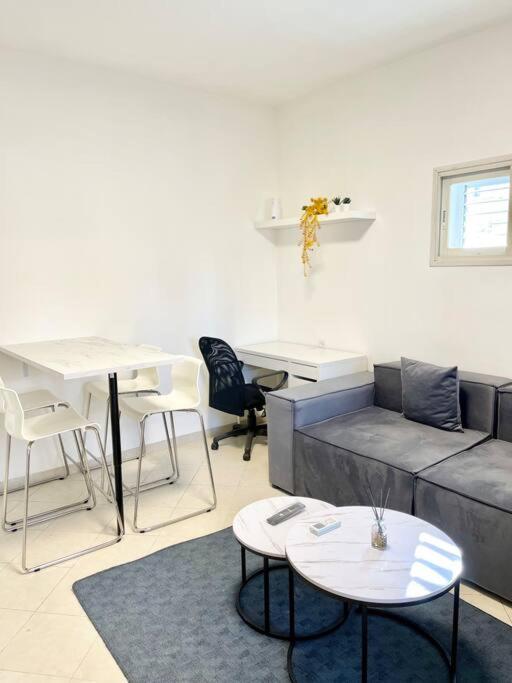 Rambam BEACH apartment photo 4