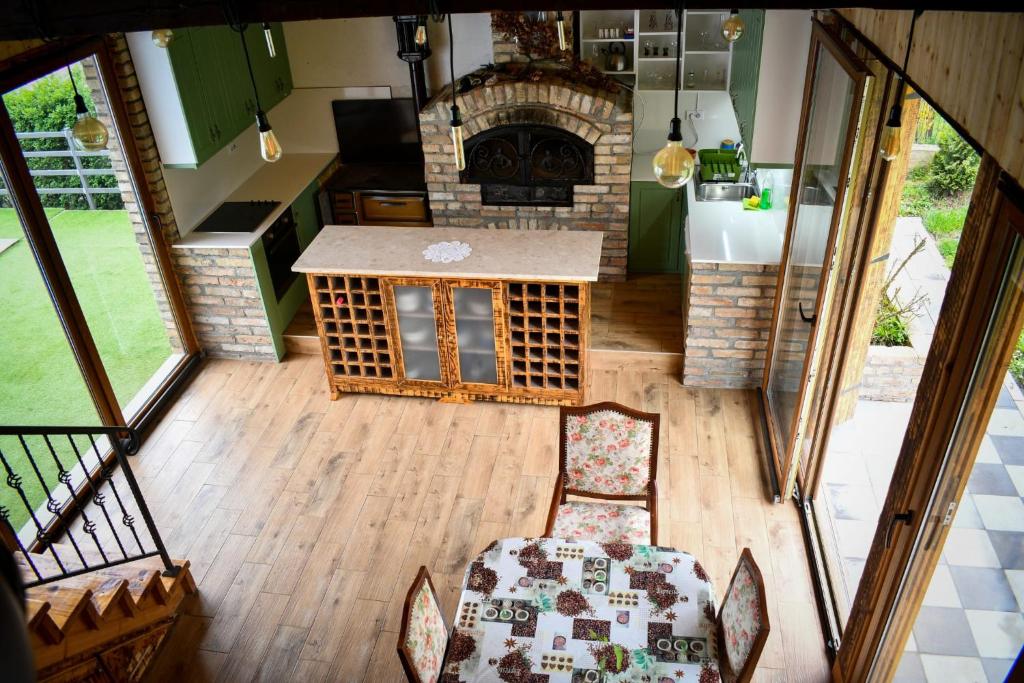 City Escape Luxury Villa photo 4
