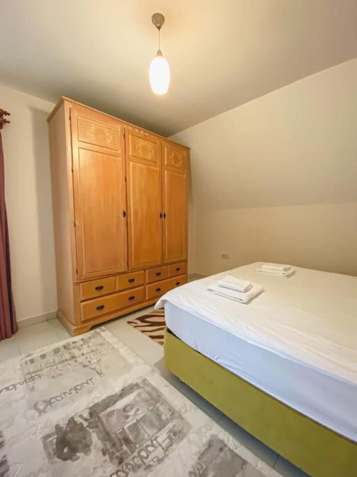 BOLU da ormanin tam kalbinde İsveç mimari göl manz photo 3