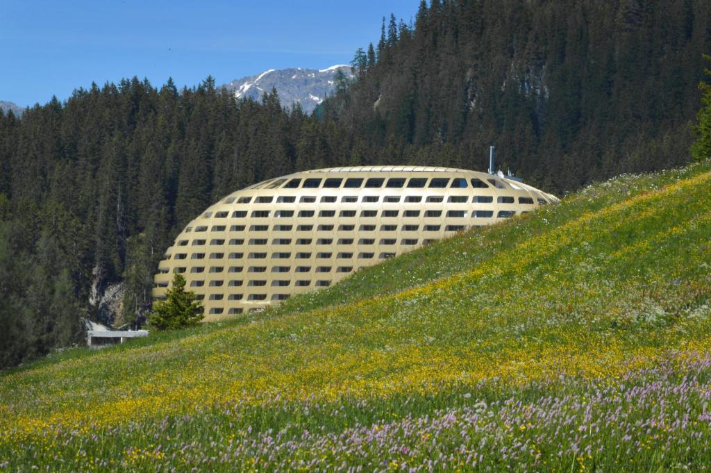 AlpenGold Hotel Davos photo 1