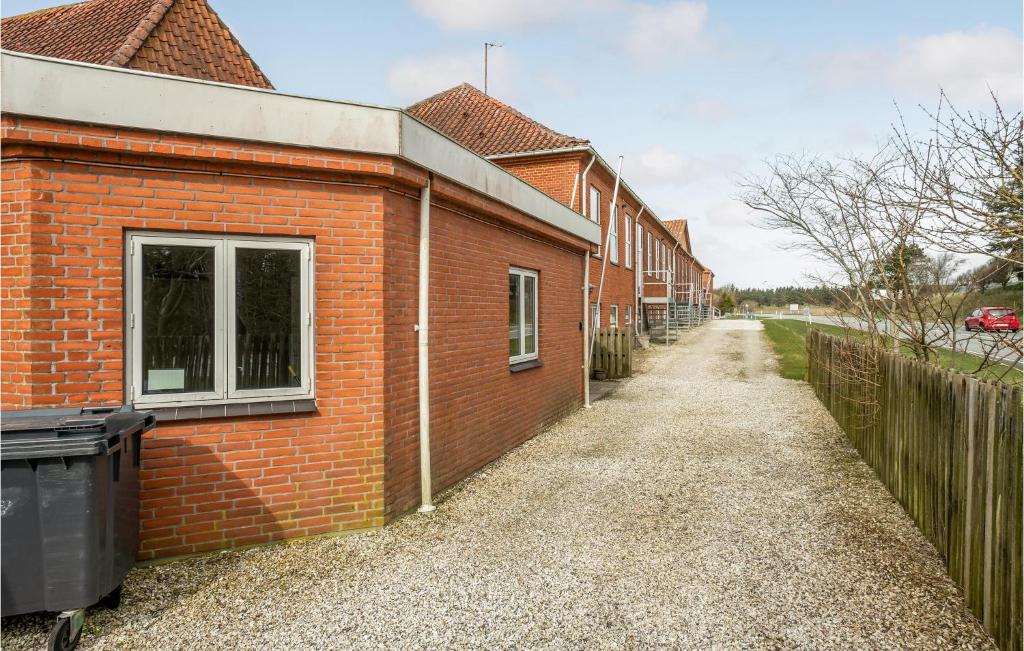 Stunning Home In Hanstholm With Wifi And 5 Bedrooms photo 4