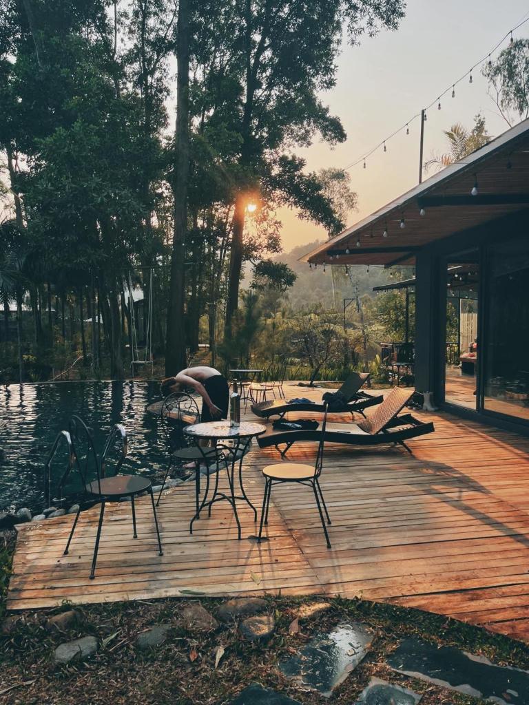 LEE Garden - Venue Travel