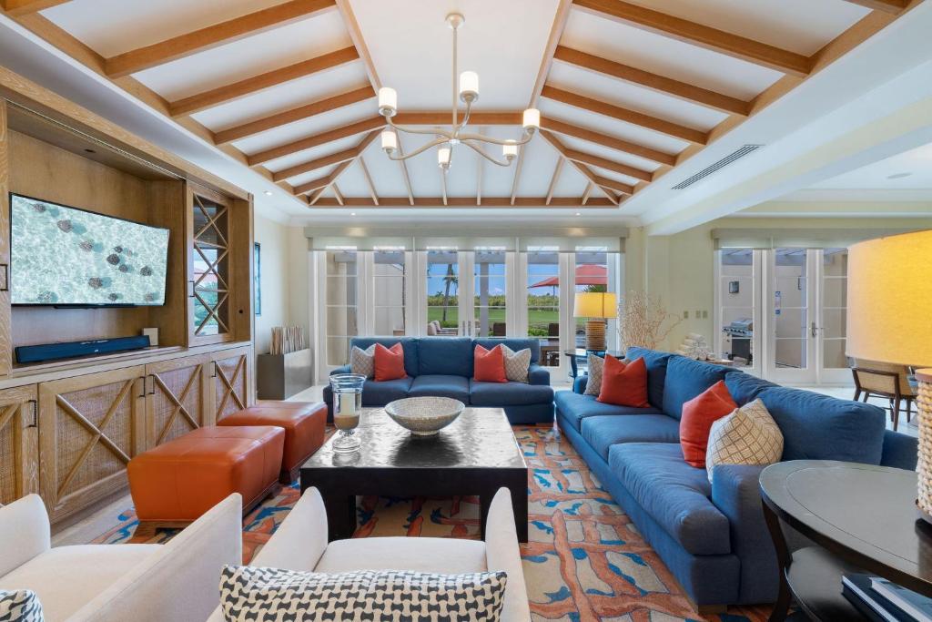Golf & Canal Villa 15 located at The Ritz-Carlton villa