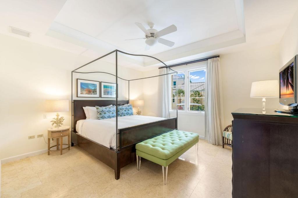 Golf & Canal Villa 15 located at The Ritz-Carlton villa photo 1