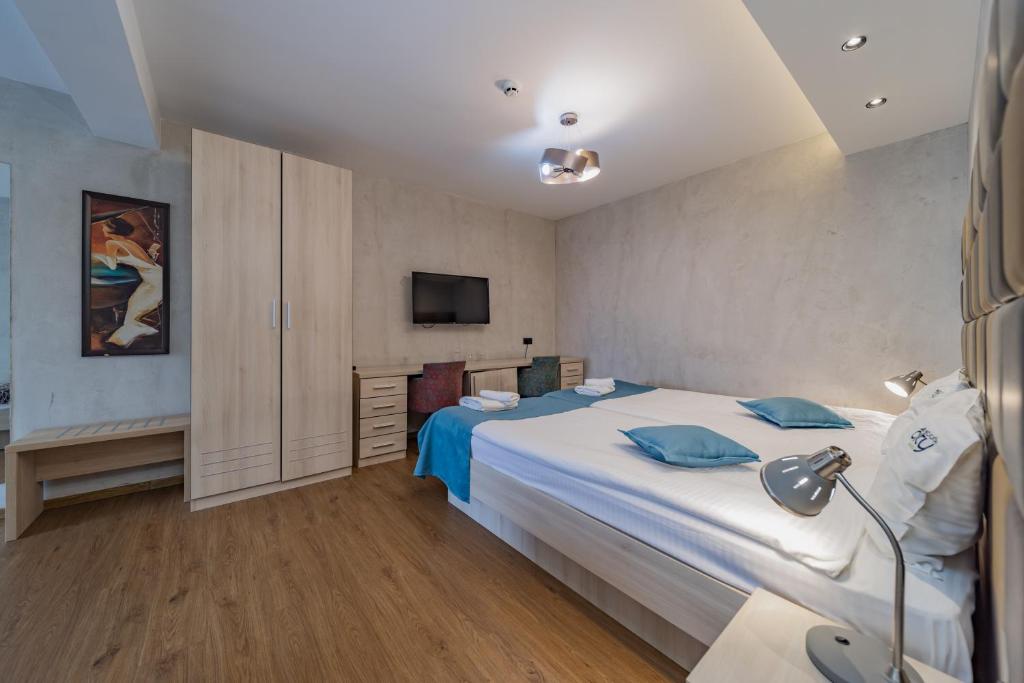 Hotel City Code Vizura garni RENEW photo 4