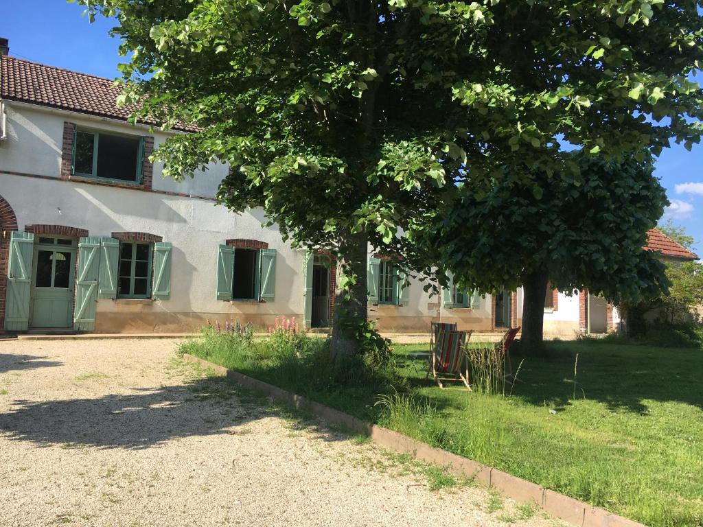Maison de campagne bourguignonne 19ème entièrement rénovée