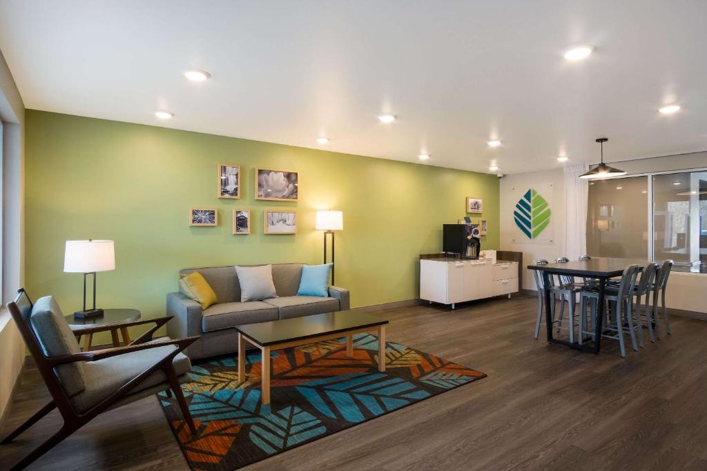 WoodSpring Suites Grand Rapids Kentwood photo 4