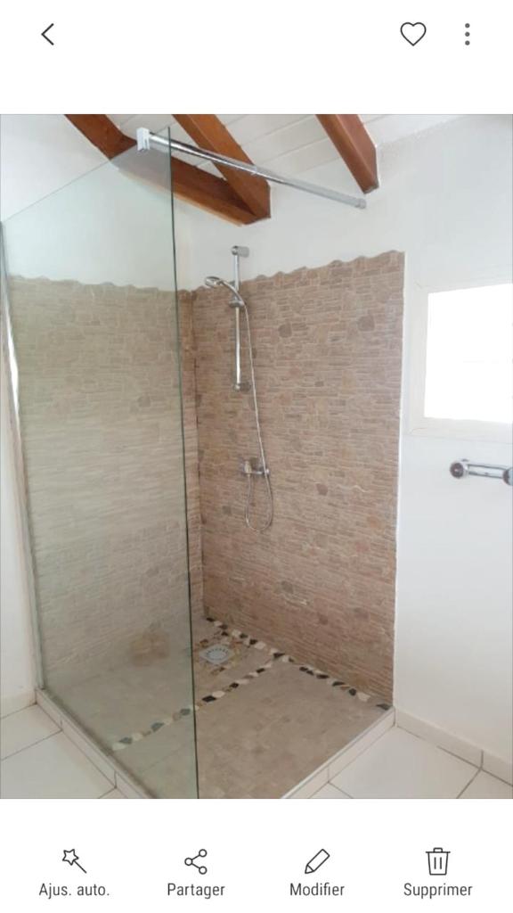Appartement de 2 chambres avec balcon et wifi a Petit Canal a 4 km de la plage photo 2