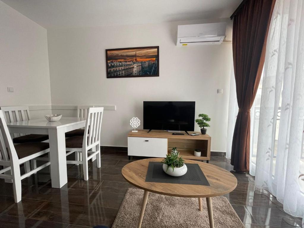Apartmani Zivkovic Srebrno Jezero photo 1