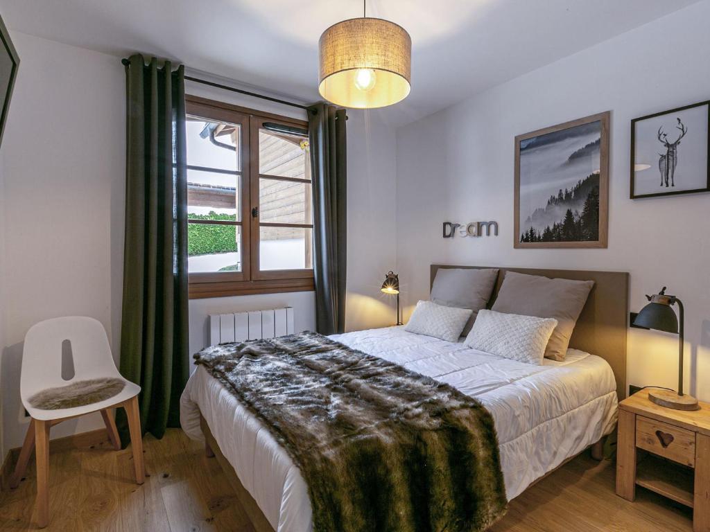Appartement La Clusaz, 3 pièces, 4 personnes - FR-1-437-74 photo 2