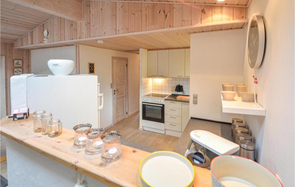 Nice Home In Thisted With 3 Bedrooms And Wifi photo 4