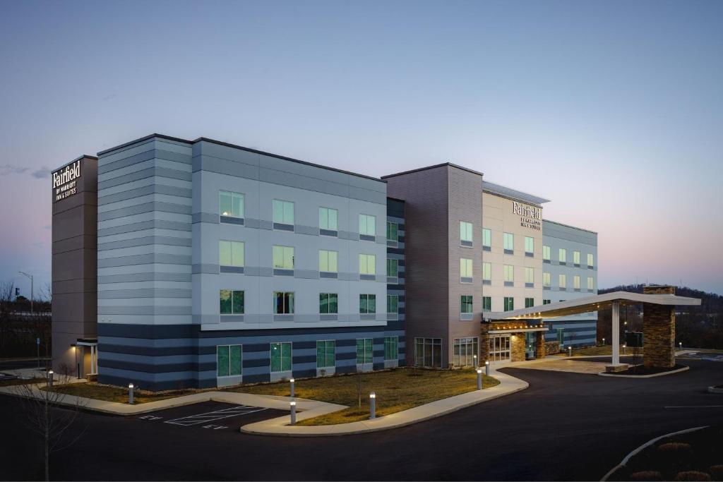 Fairfield Inn & Suites by Marriott Knoxville Northwest image