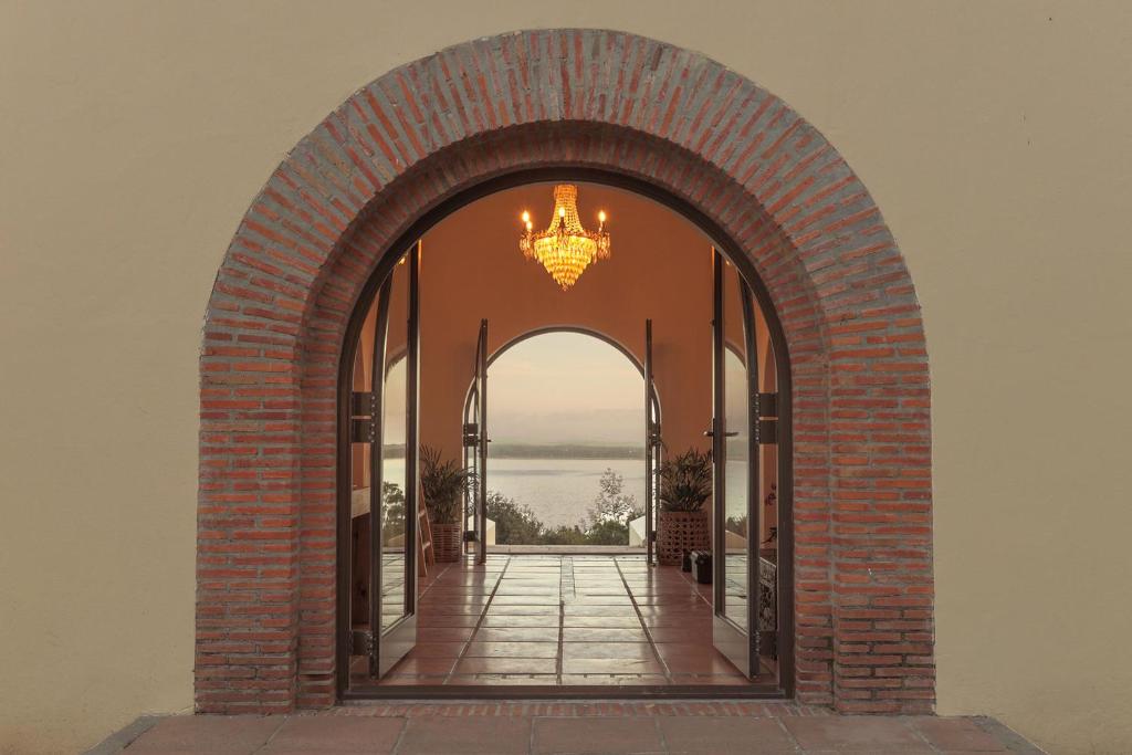 Southwinds Estate photo 2