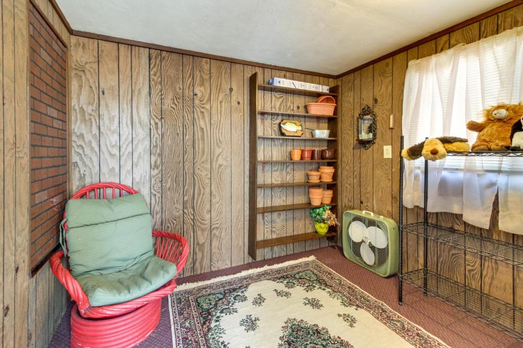 Rural Minnesota Apartment with Fire Pit photo 1