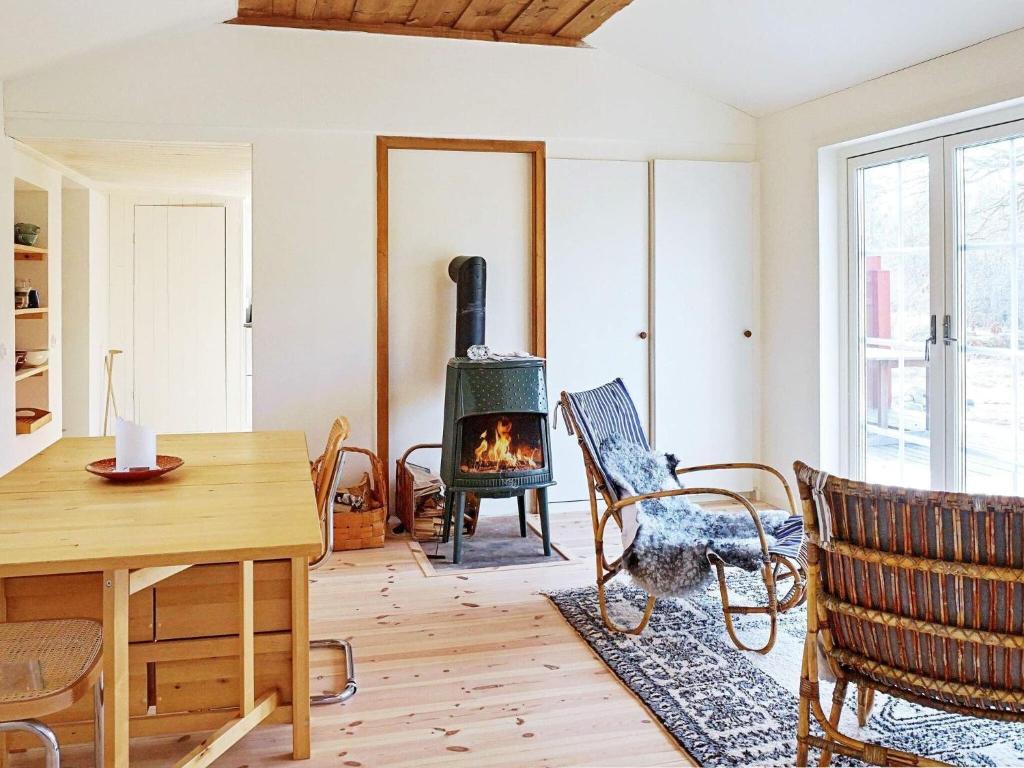 5 person holiday home in YXLAN photo 4
