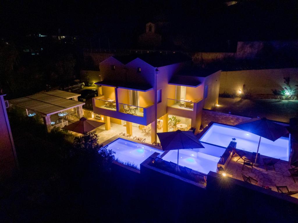 Dimani Suites photo 2