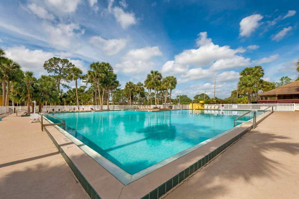 Best Western International Speedway Hotel image
