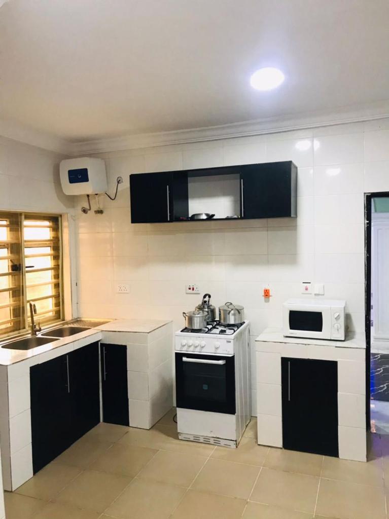 Five Bedroom Duplex in Ogombo, Ajah Lagos Nigeria photo 3