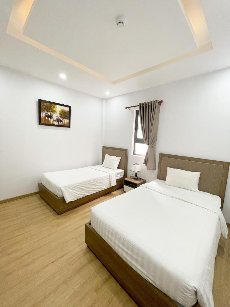 khách sạn ĐÔNG DƯƠNG