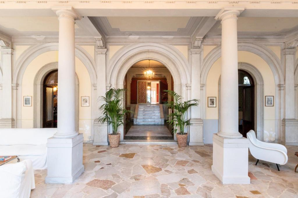 Villa Excelsior photo 2