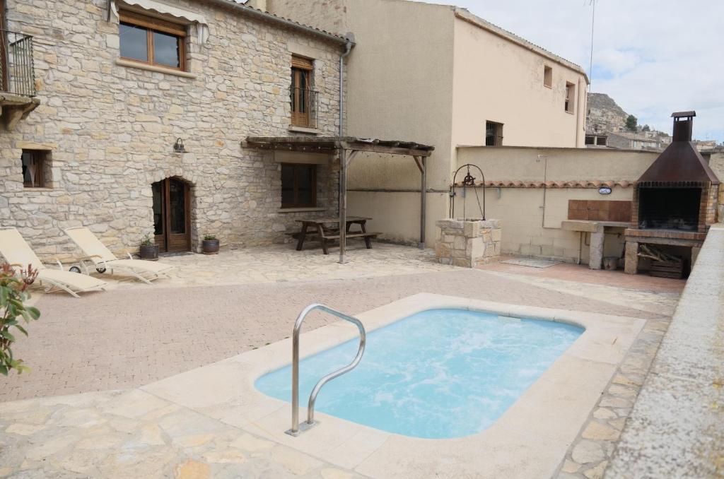 Cal Caminer Casa rural con piscina y barbacoa photo 1