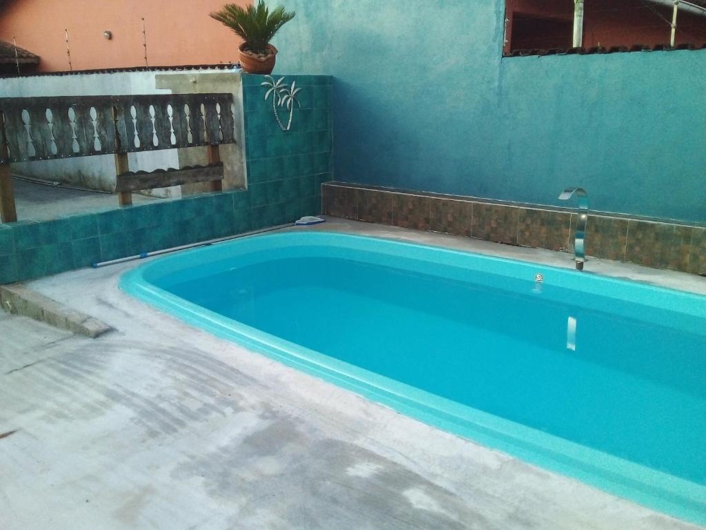 Ambiente familiar quarto, cozinha piscina e praia a 700 metros photo 2