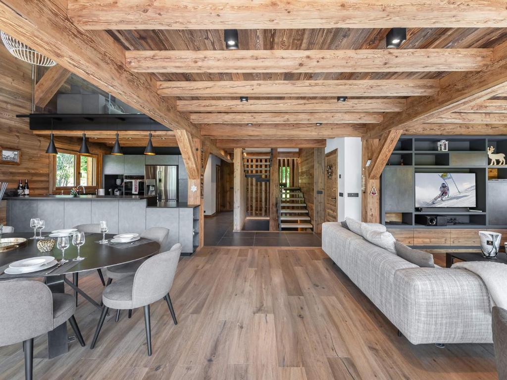 Chalet Demi-Quartier, 7 pièces, 12 personnes - FR-1-569-19 photo 2