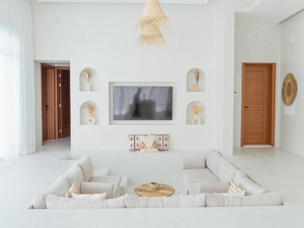 {
  "en-gb": "Pool Villa Jebel Jais"
} photo 4