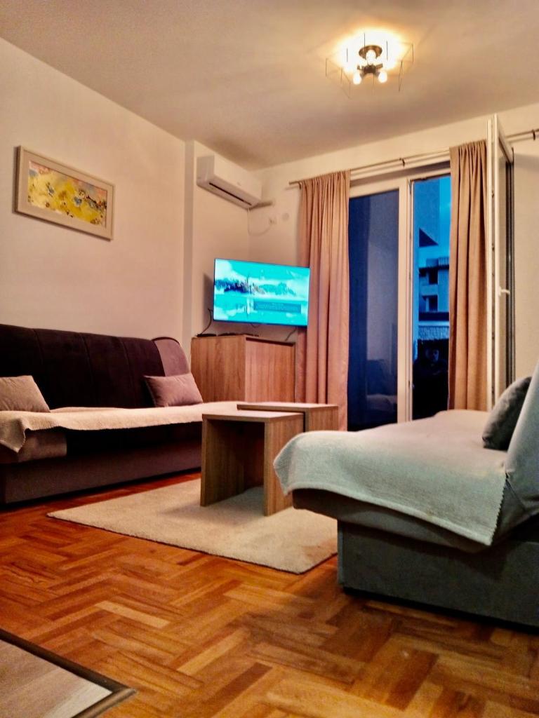 Sunset Terrace photo 2