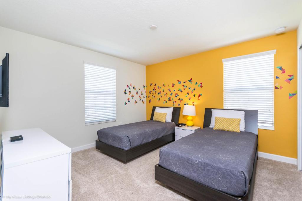 Pool - Spa - Game Room - Free Water Park - Close to Disney! photo 3